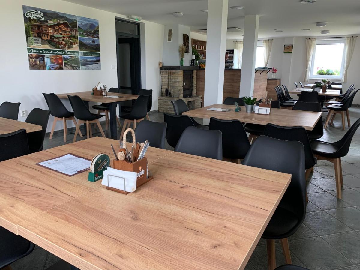 Restaurace A Penzion Gansberg Cotkytle Экстерьер фото